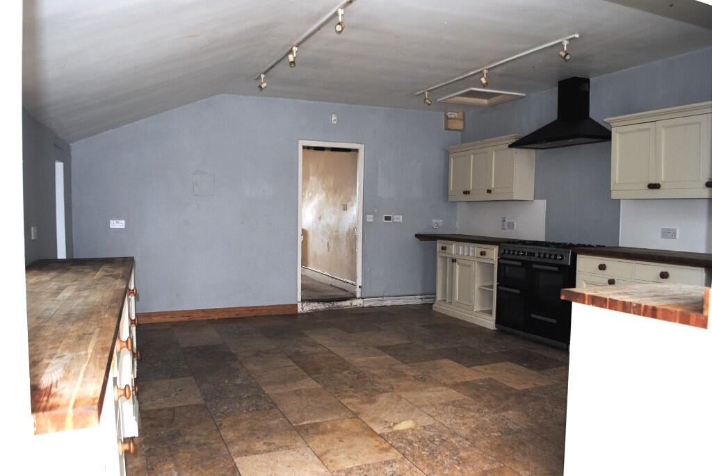 Additional image 12 of ***5 Bedroom Character Property With Land***