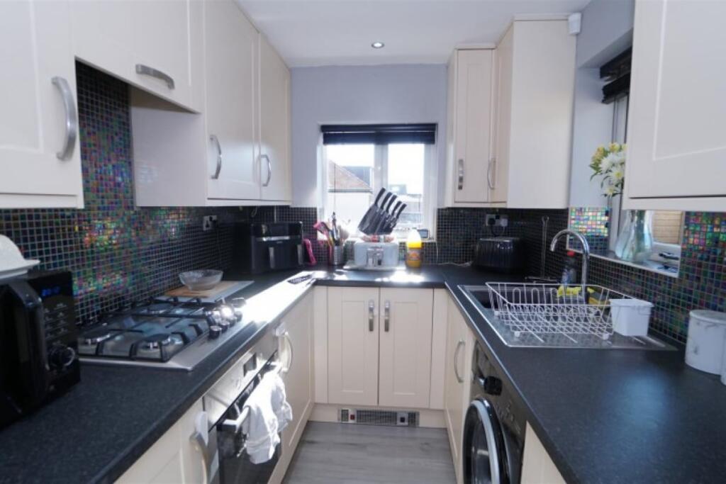 Additional image 5 of Bredon Avenue, Wrose, Shipley, BD18