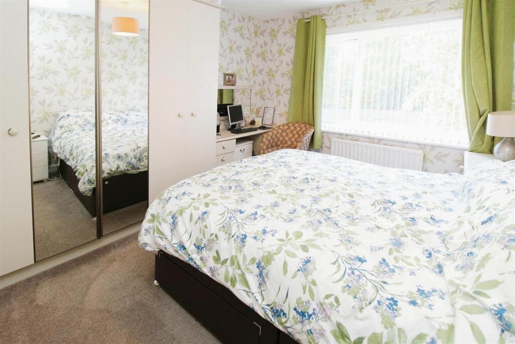 Additional image 10 of Cleckheaton Road, Low Moor, Bradford, BD12 0HL