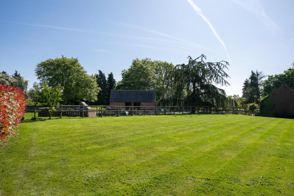 Additional image 11 of Irelands Lane, Henley-in-Arden, Warwickshire, B95