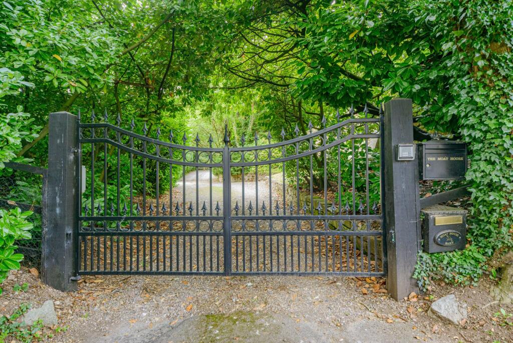 Additional image 21 of Solihull Road, Hampton-In-Arden, B92