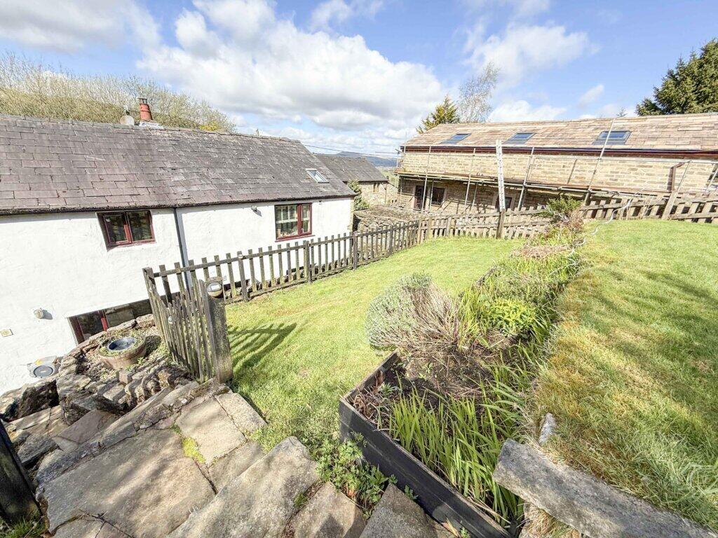 Additional image 48 of Barnside, St Georges Terrace, Cowpe Road, Rossendale