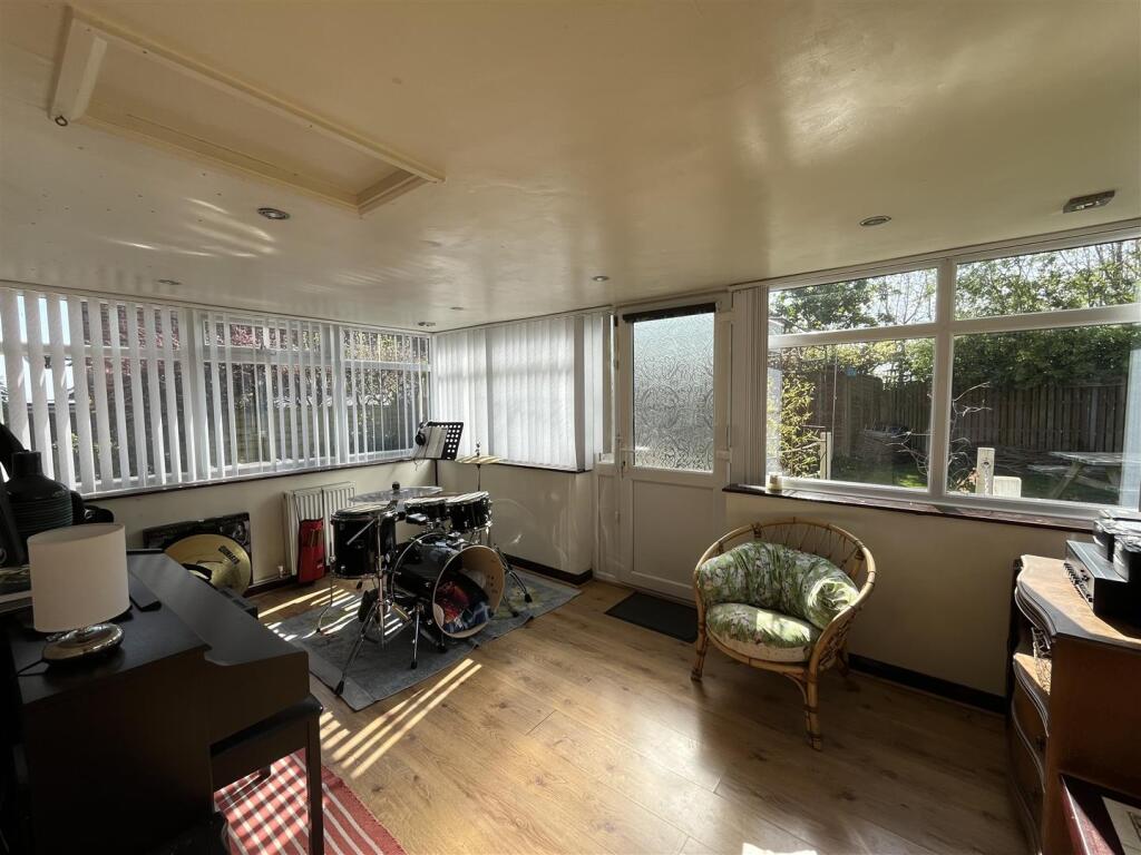 Additional image 11 of Villa Mount, Wyke, Bradford