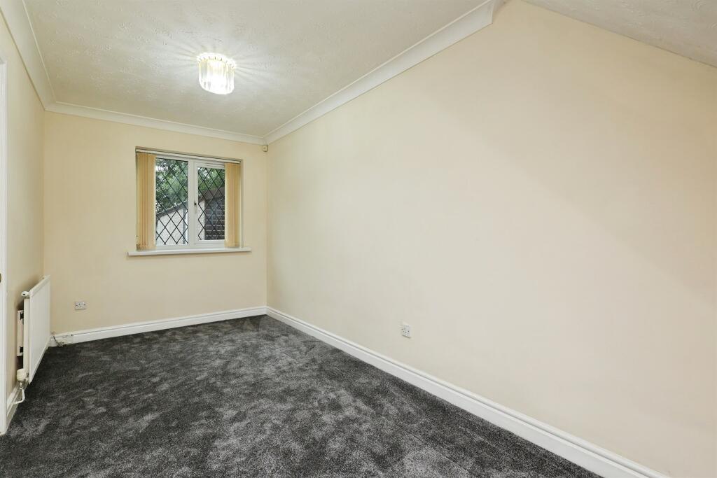 Additional image 10 of Penny Hill Drive, Clayton, Bradford