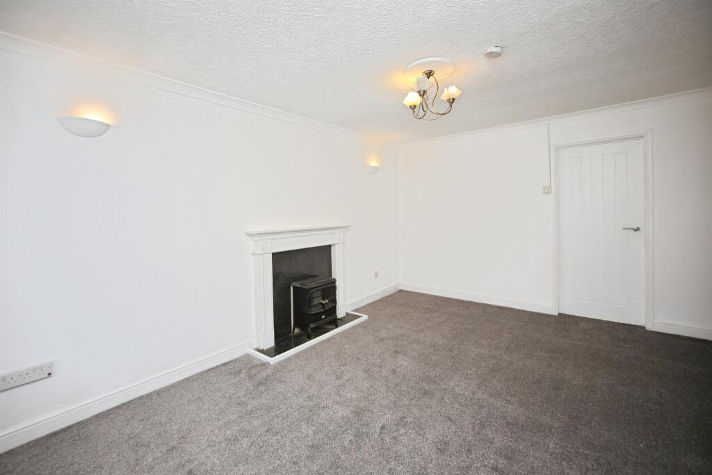 Additional image 4 of Edgmond Close, Redditch