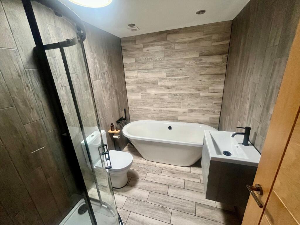 Additional image 19 of Bradford Road, Oakenshaw, Bradford, BD12