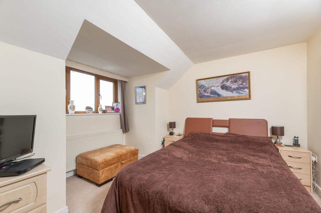 Additional image 28 of Lodge Gate Close, Denholme, West Yorkshire, BD13