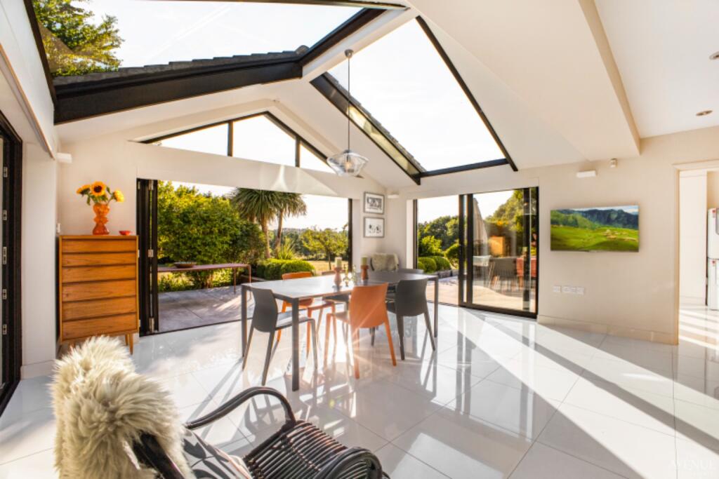 Additional image 5 of Solihull, B94