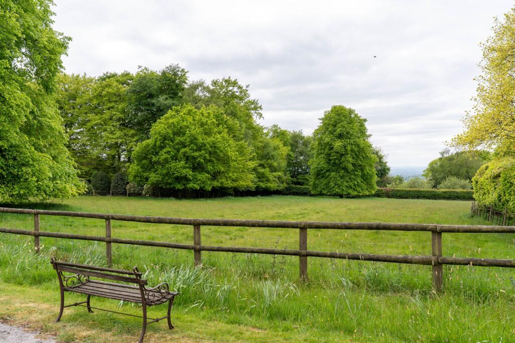 Additional image 28 of Beacon Lane, Rednal, B45