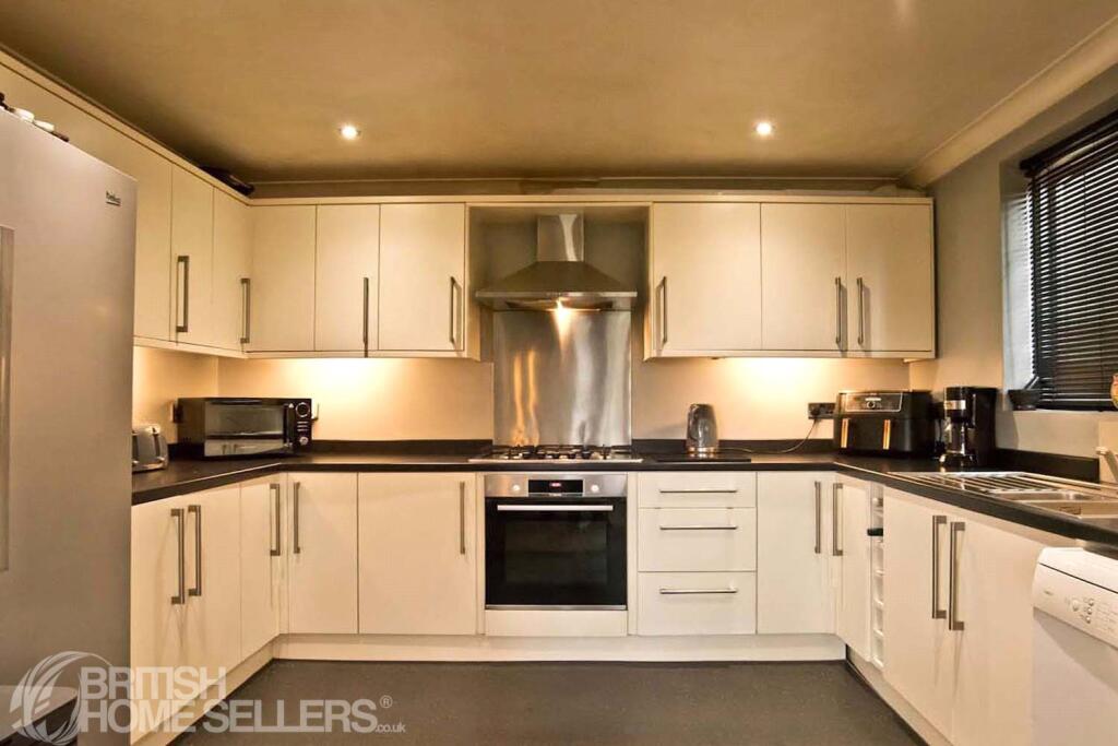 Additional image 7 of Alma Avenue, Foulridge, Colne, Lancashire, BB8