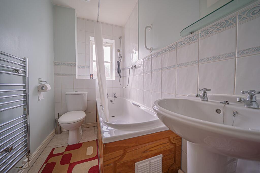 Additional image 9 of Thistlewood Grove, Chadwick End, B93