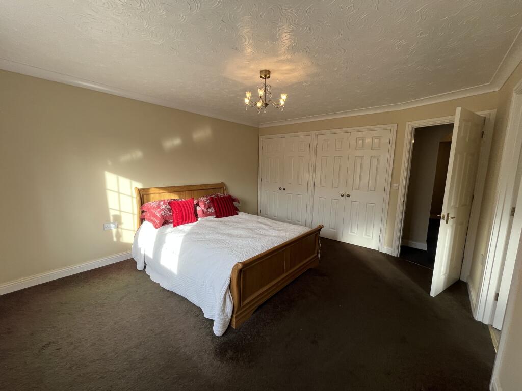 Additional image 14 of Oakridge Park, YEOVIL