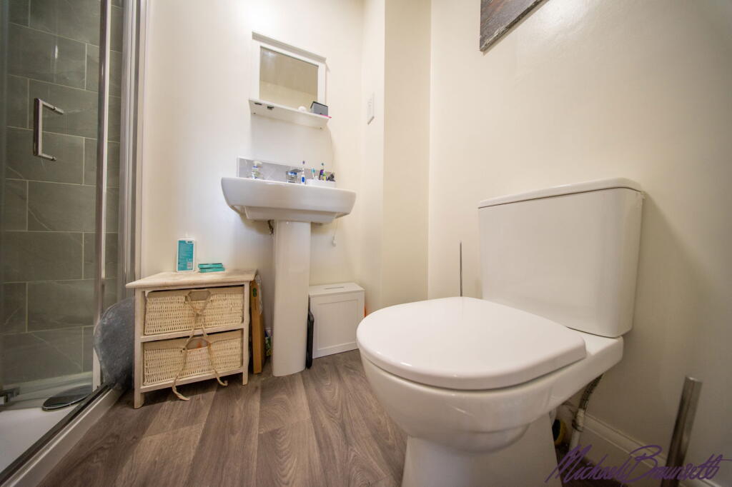 Additional image 12 of Rambing Walk, Clayton, Bradford, BD14 6FD