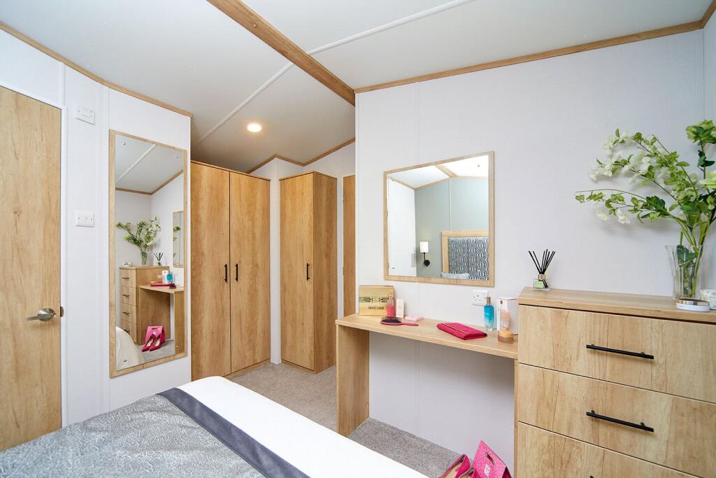 Additional image 4 of Glen Road, Baildon, Shipley, West Yorkshire, BD17