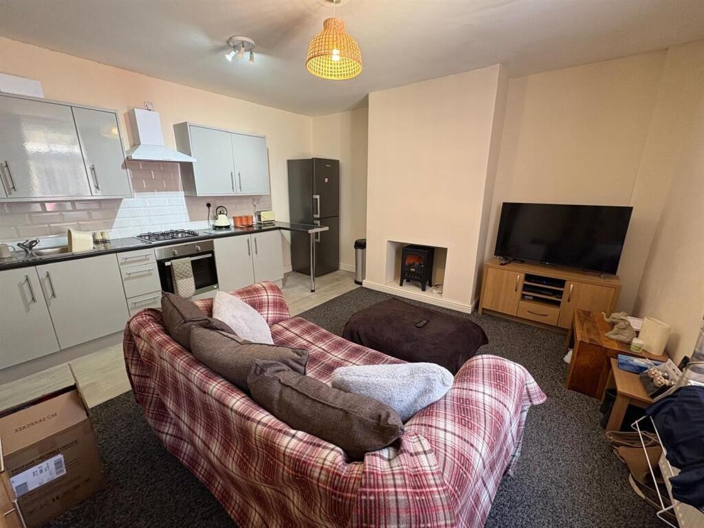 Additional image 12 of Albion Place, Thornton, Bradford