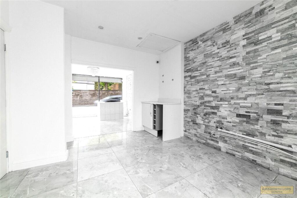 Additional image 4 of ***Blackburn Road, Darwen, Lancashire, BB3