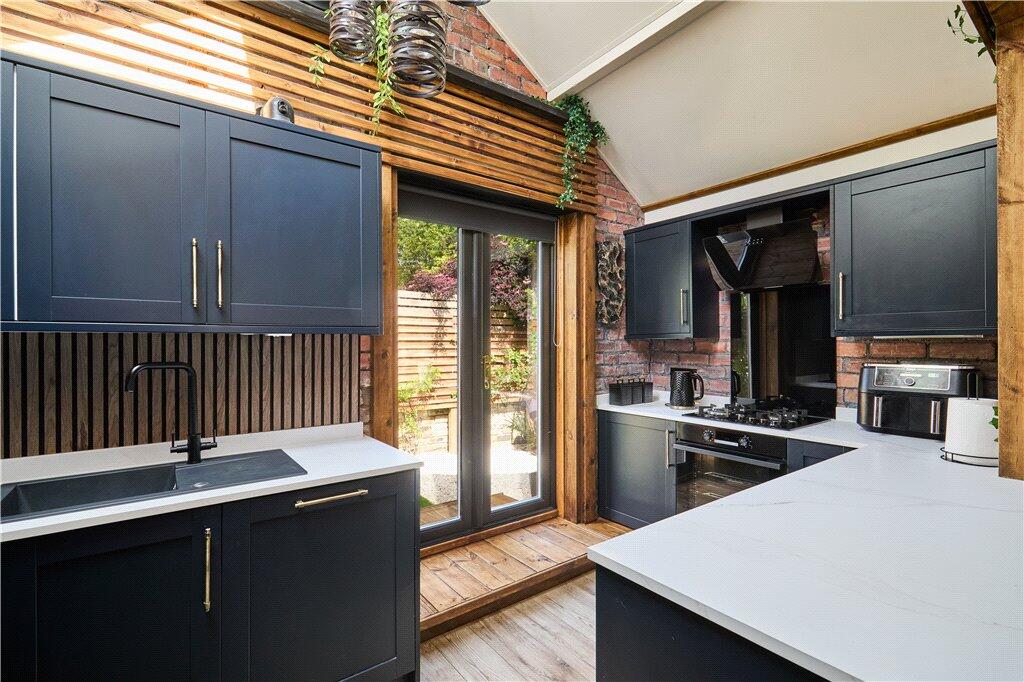 Additional image 34 of Roundwood Avenue, Baildon, West Yorkshire, BD17