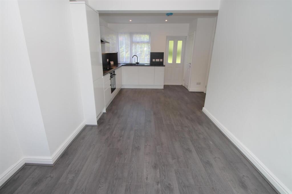 Additional image 3 of Birmingham Road, Rowley Regis