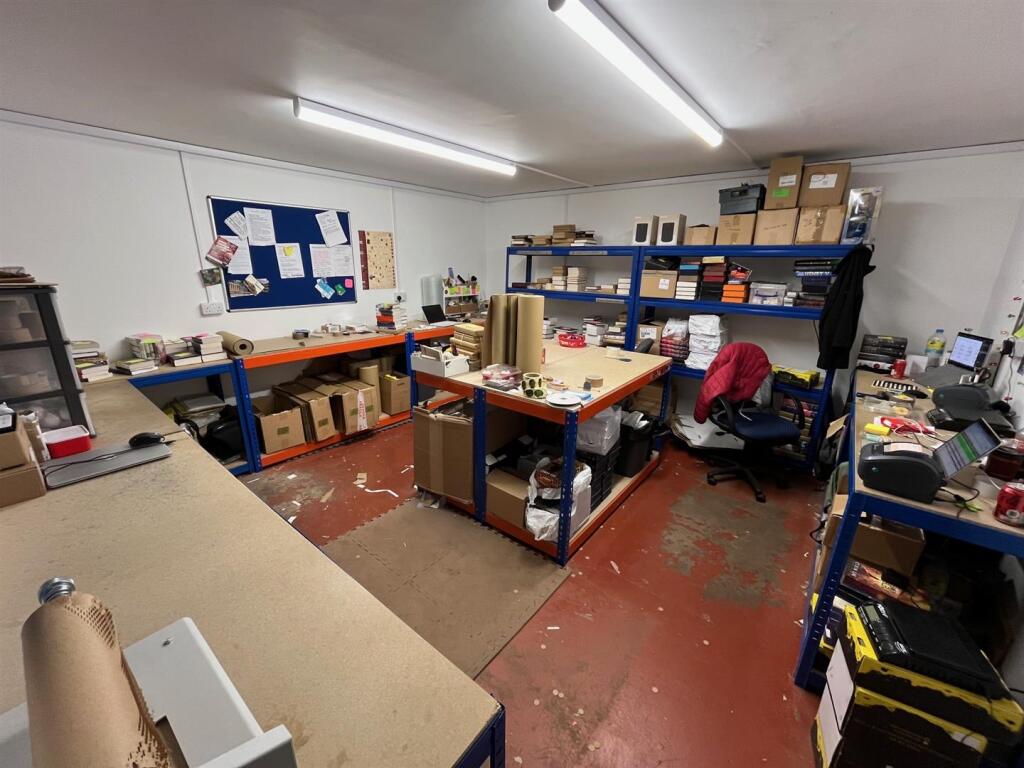 Additional image 5 of Weights Farm Business Park, Redditch B97 6RG