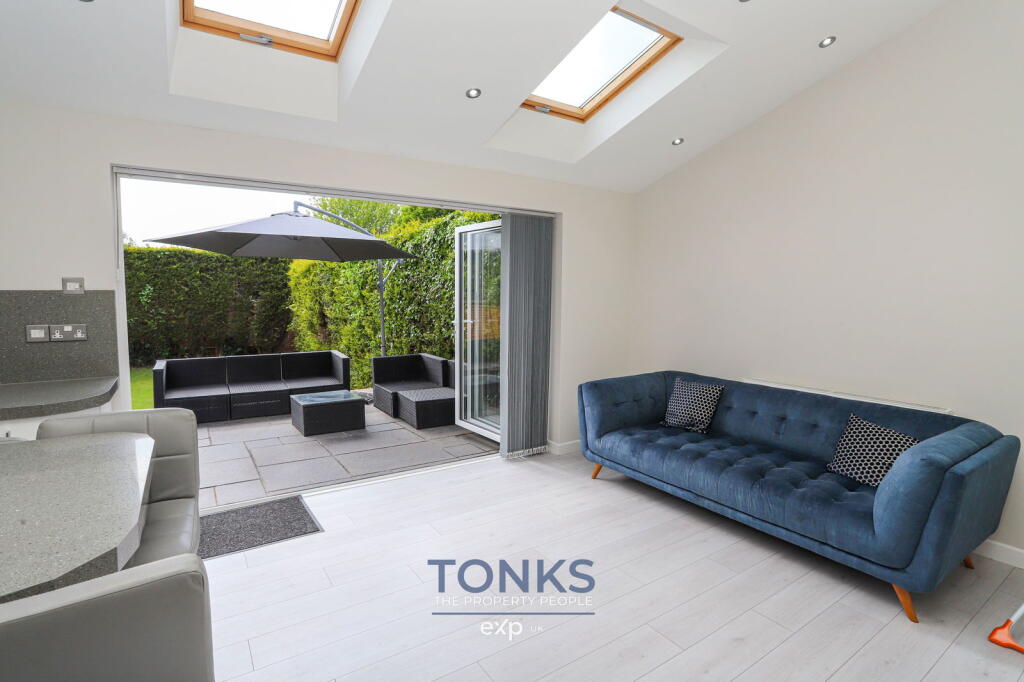 Additional image 4 of Wolverhampton Road, Oldbury, B68 8DD