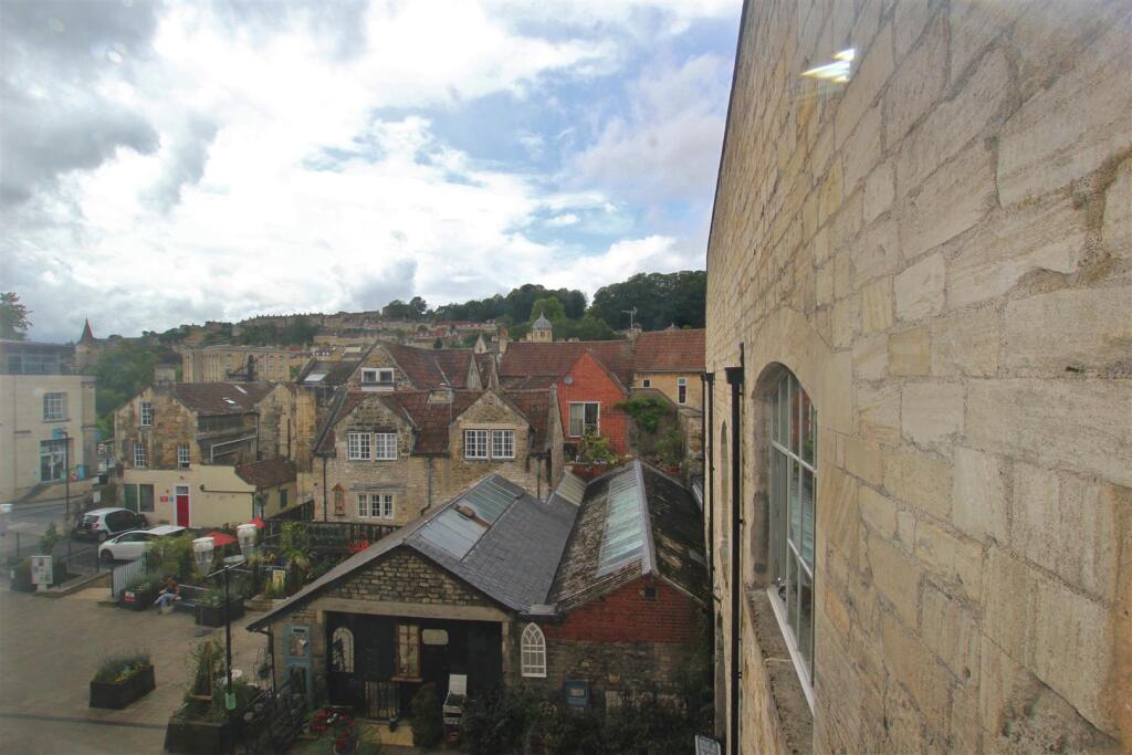 Additional image 6 of Lamb Yard, Bradford on Avon