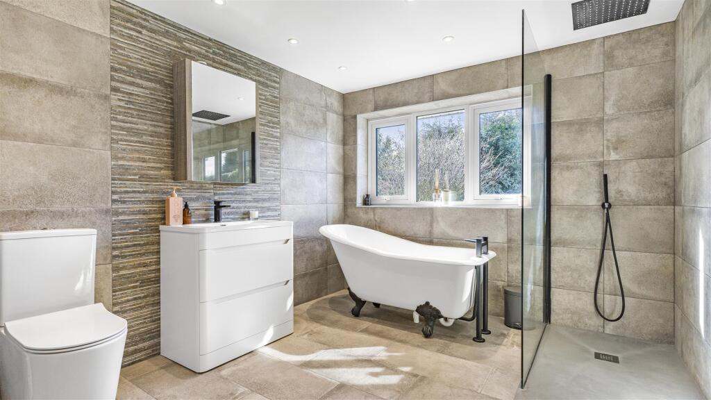 Additional image 19 of Whitley Drive, Streetly, Sutton Coldfield