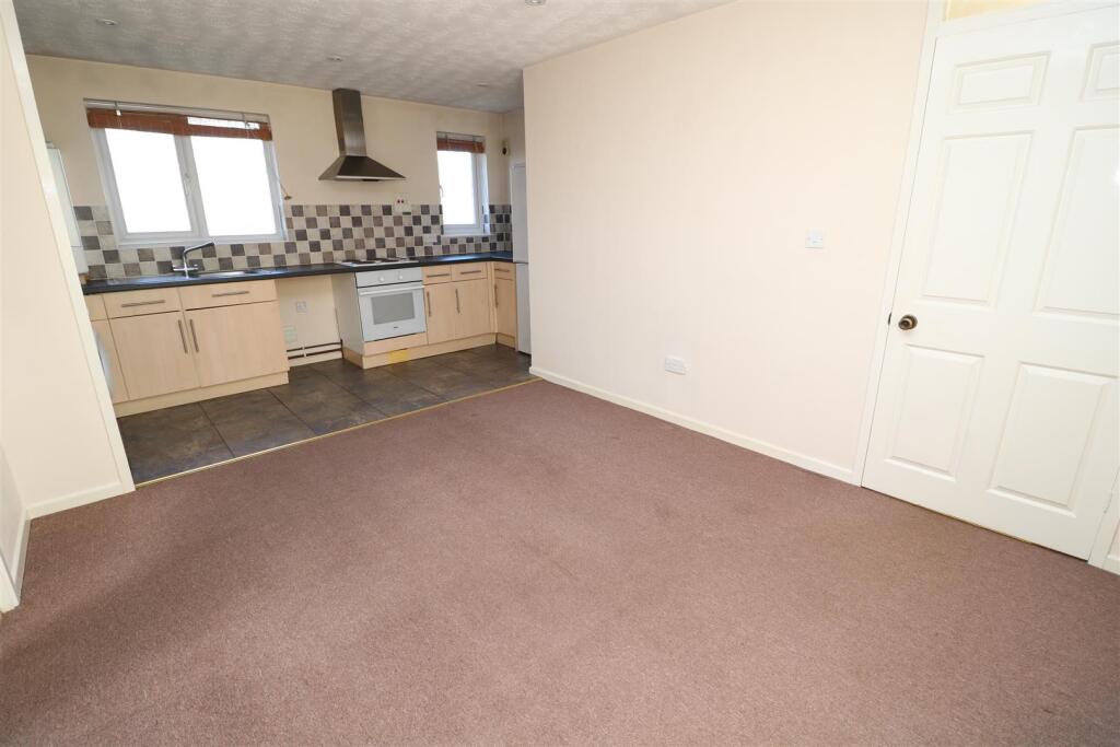 Additional image 6 of Buckleaze Close, Trowbridge