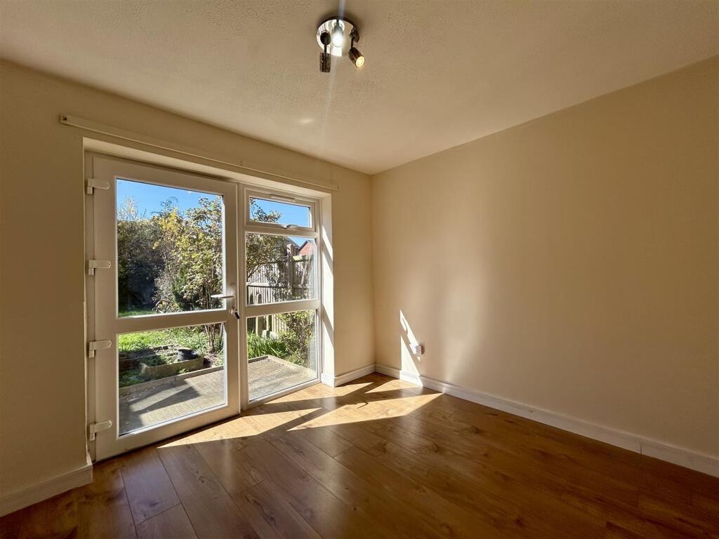 Additional image 9 of Moat Drive, Halesowen