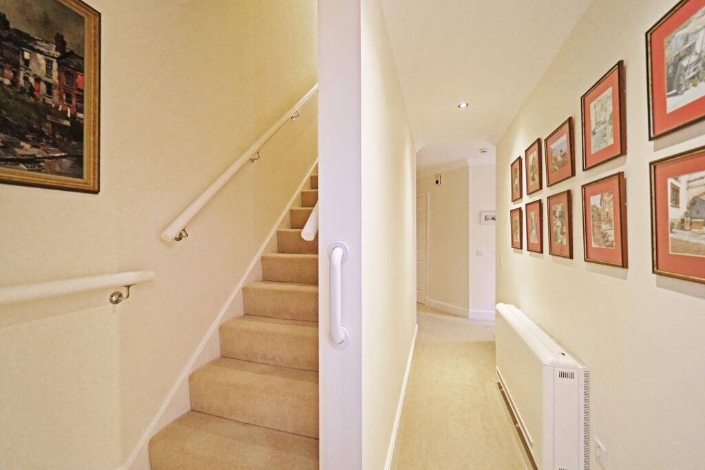 Additional image 20 of Avenue Road, Dorridge, B93