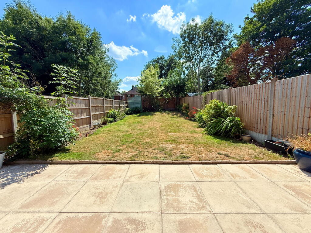 Additional image 18 of Headley Rise, Shirley