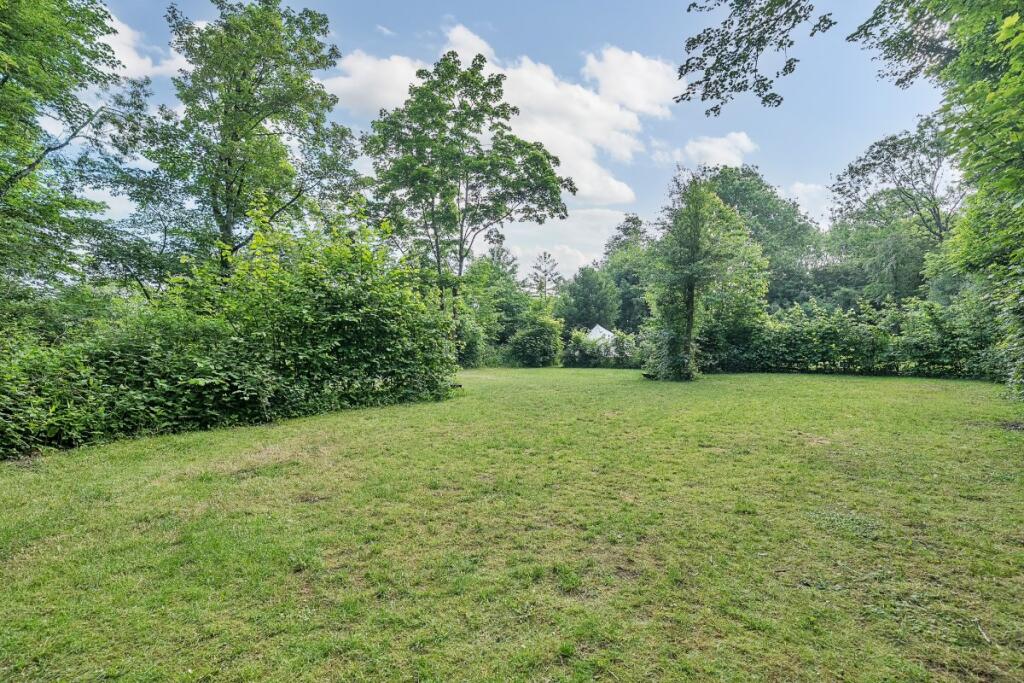 Additional image 27 of Farleigh Rise, Monkton Farleigh, Bradford-on-Avon, Wiltshire, BA15