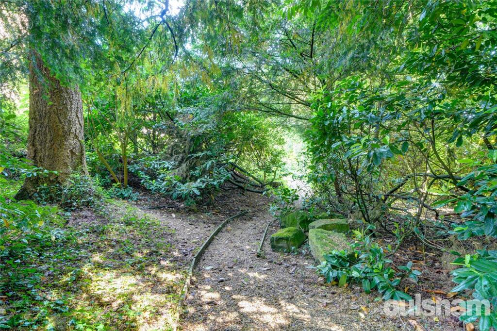 Additional image 17 of Oakdene Drive, Barnt Green, Birmingham, Worcestershire, B45