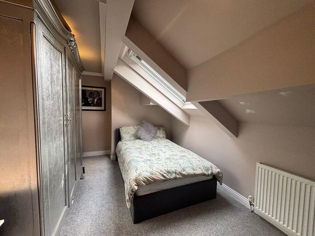 Additional image 36 of Northfield Terrace, Queensbury, Bradford