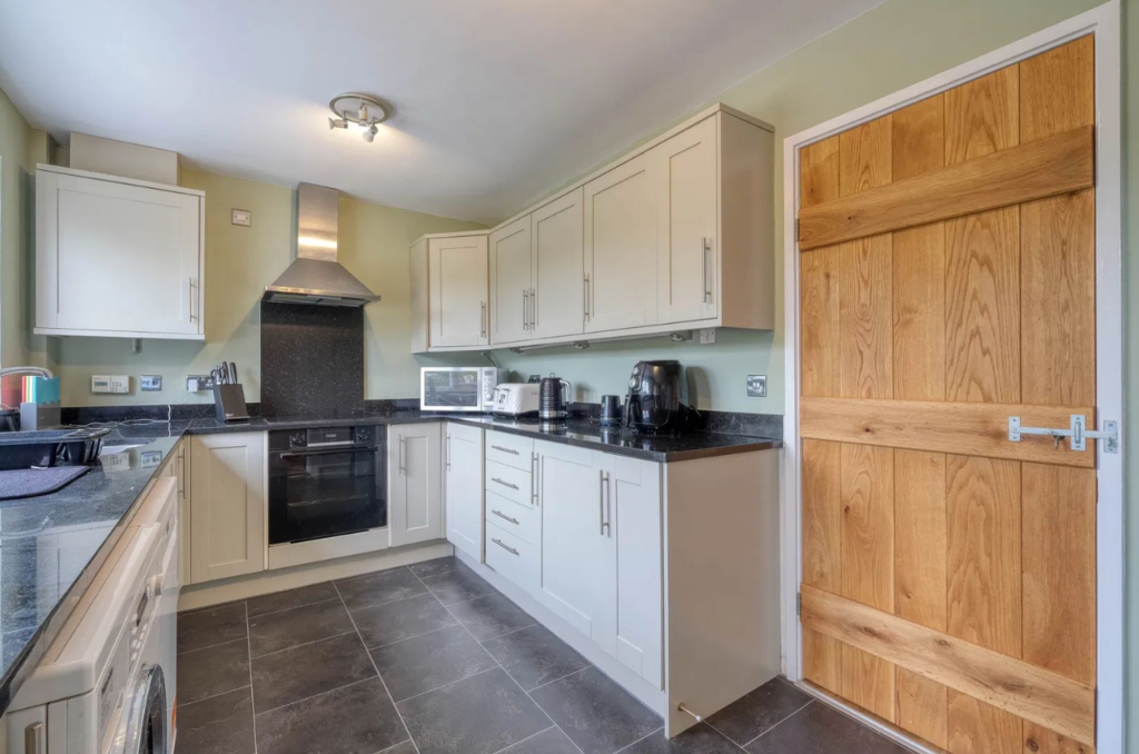 Additional image 5 of Milford Close, Redditch, B97