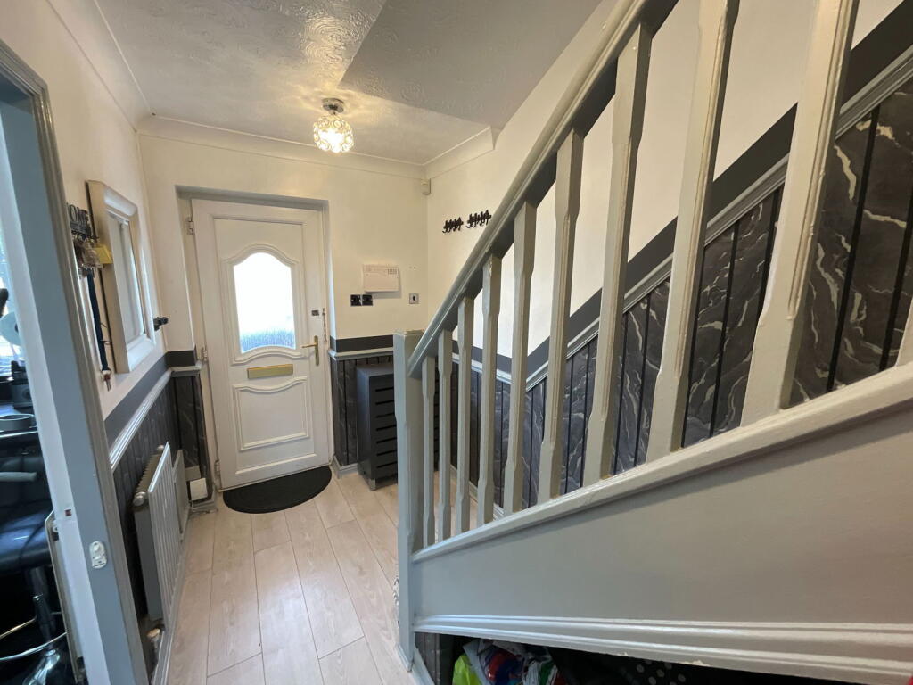 Additional image 7 of CRADLEY HEATH, Fieldfare Close