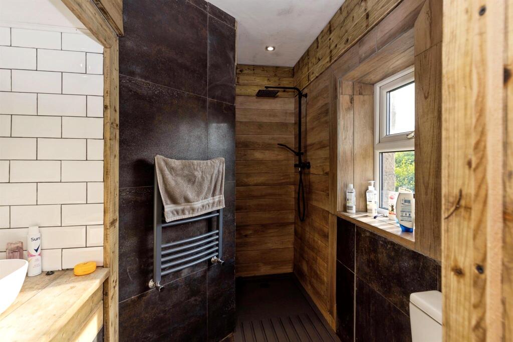 Additional image 10 of Gilstead Lane, Bingley