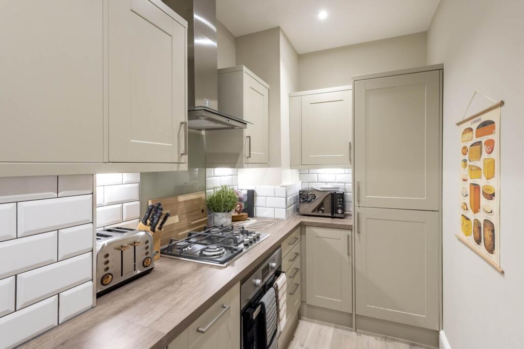 Additional image 5 of Flat 2, 12 Union Passage