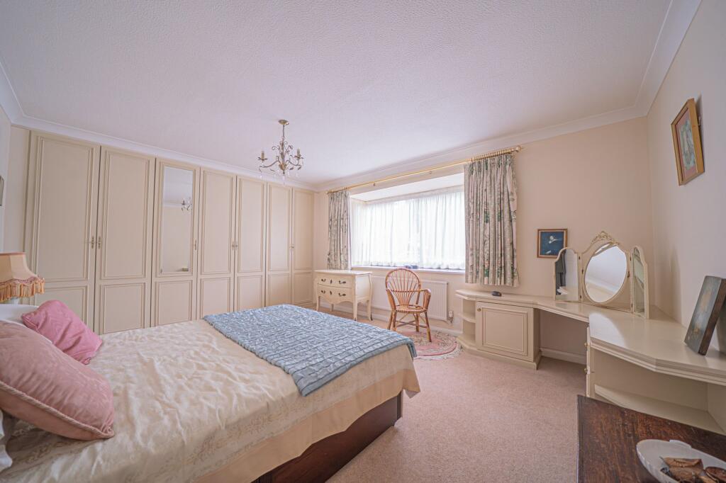 Additional image 11 of Warwick Road, Knowle, B93