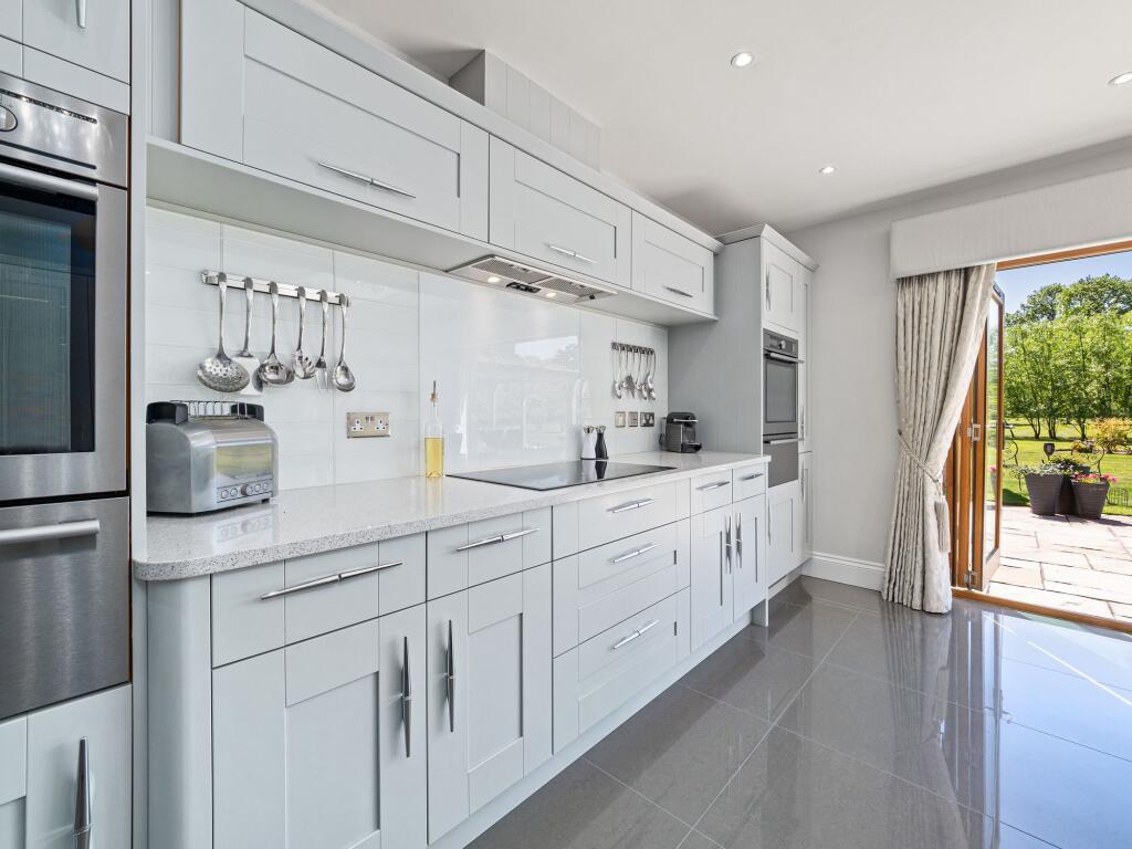 Additional image 8 of Blunts Green, Henley-In-Arden, B95