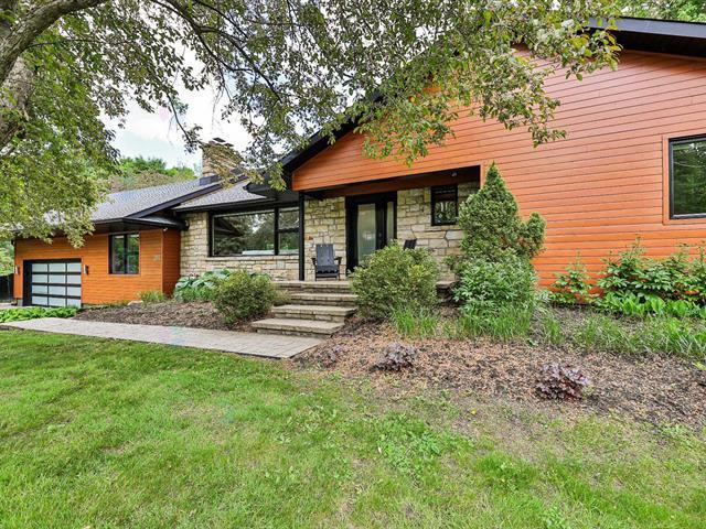 293 Rue Golfridge|Rosemère, Quebec J7A2M4