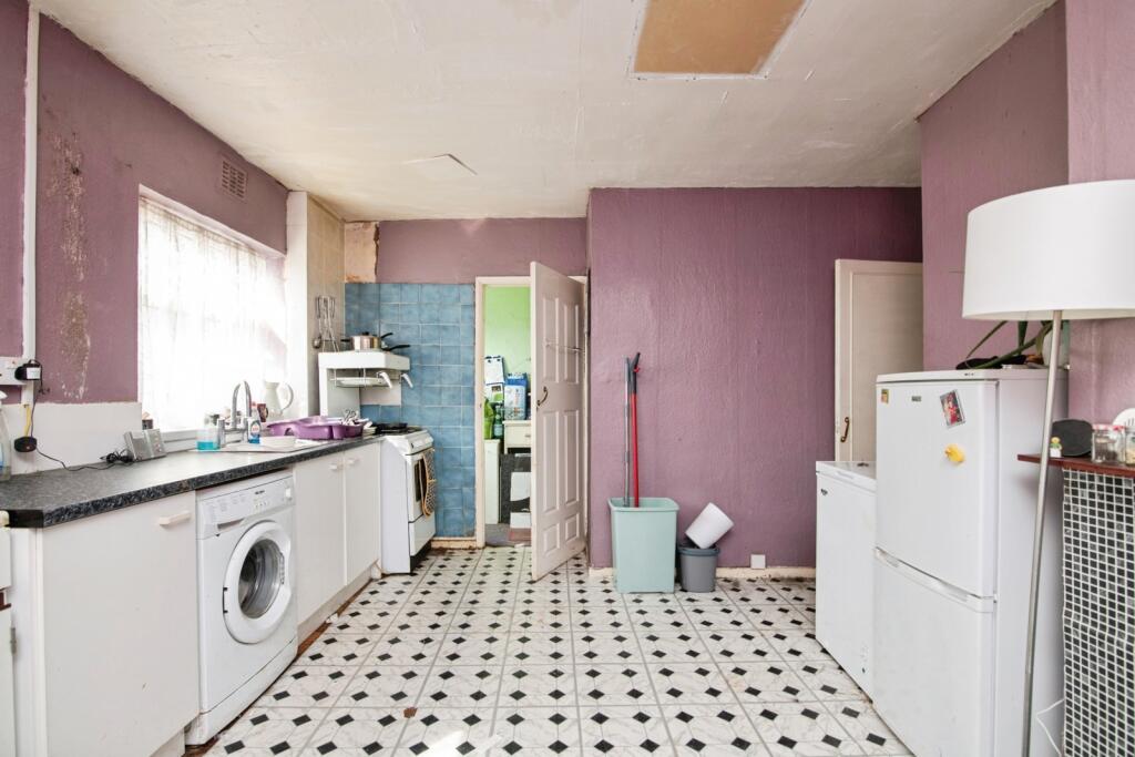 Additional image 6 of Oldacre Road, Oldbury, West Midlands, B68