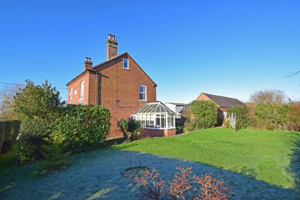 Additional image 2 of Park House Farm, Salt Way, New End, Astwood Bank, Worcestershire, B96 6NF