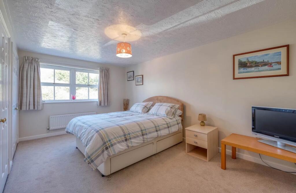 Additional image 13 of Great Hockings Lane, Webheath, B97