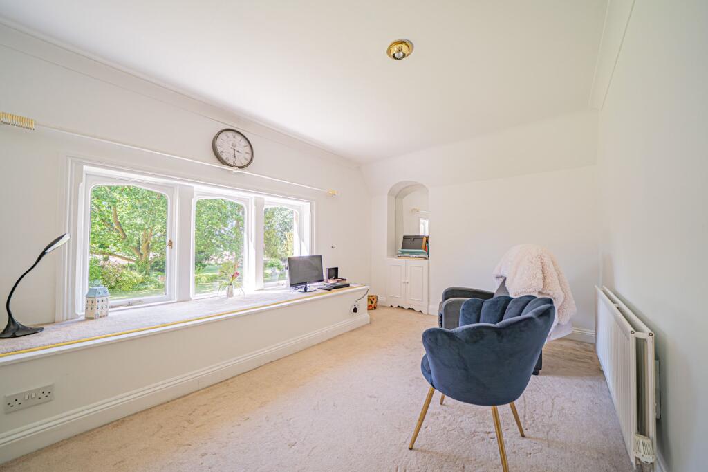 Additional image 18 of Warwick Road, Knowle, B93