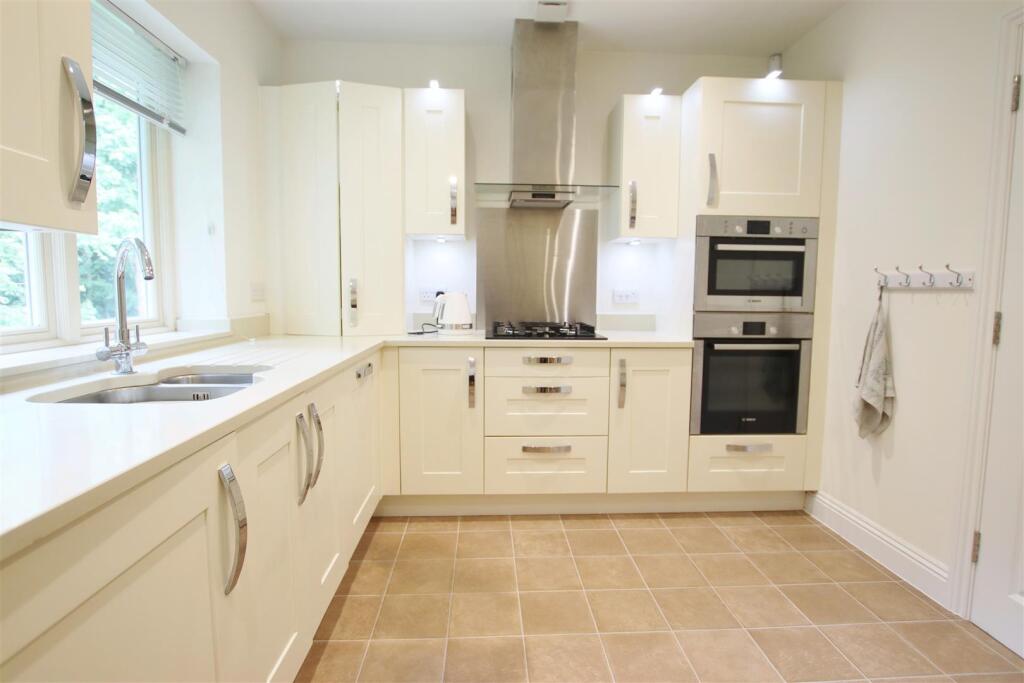 Additional image 5 of Cottle Avenue, Bradford-On-Avon