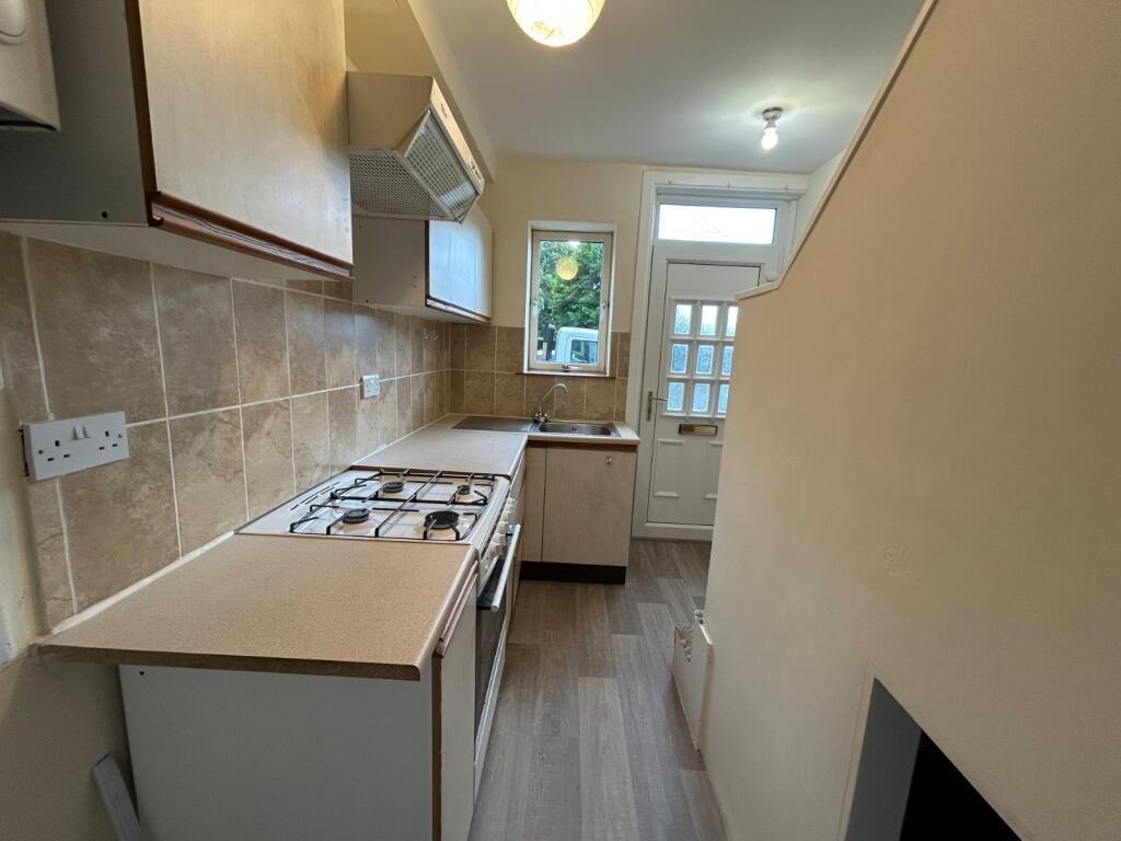 Additional image 7 of Oxford Road, Gomersal, Cleckheaton, West Yorkshire, BD19