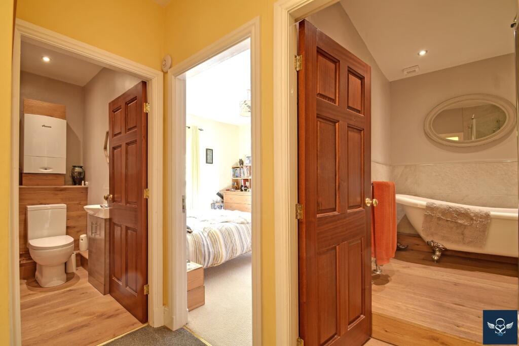 Additional image 17 of Bank Parade, Burnley