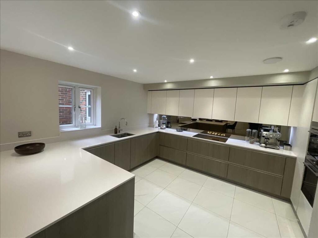 Additional image 8 of Friary Court, 189 St Bernards Road, Solihull