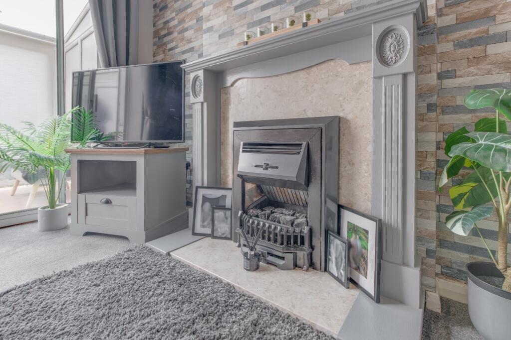 Additional image 6 of Gaydon Close, Lodge Park, Redditch, Worcestershire, B98