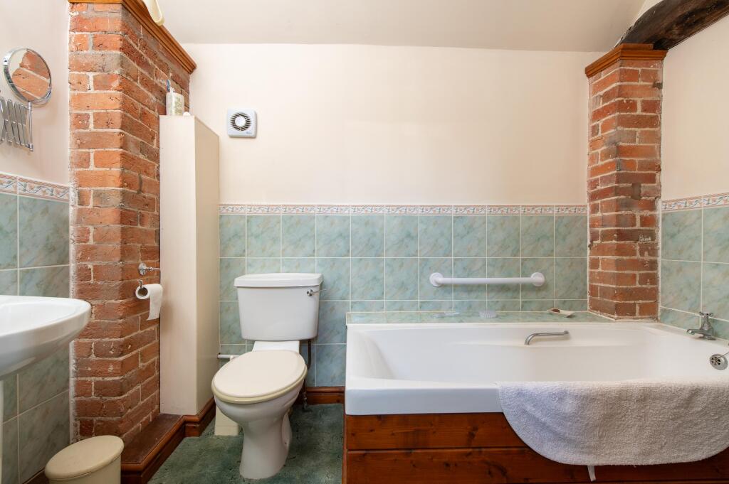 Additional image 9 of Irelands Lane, Henley-in-Arden, Warwickshire, B95